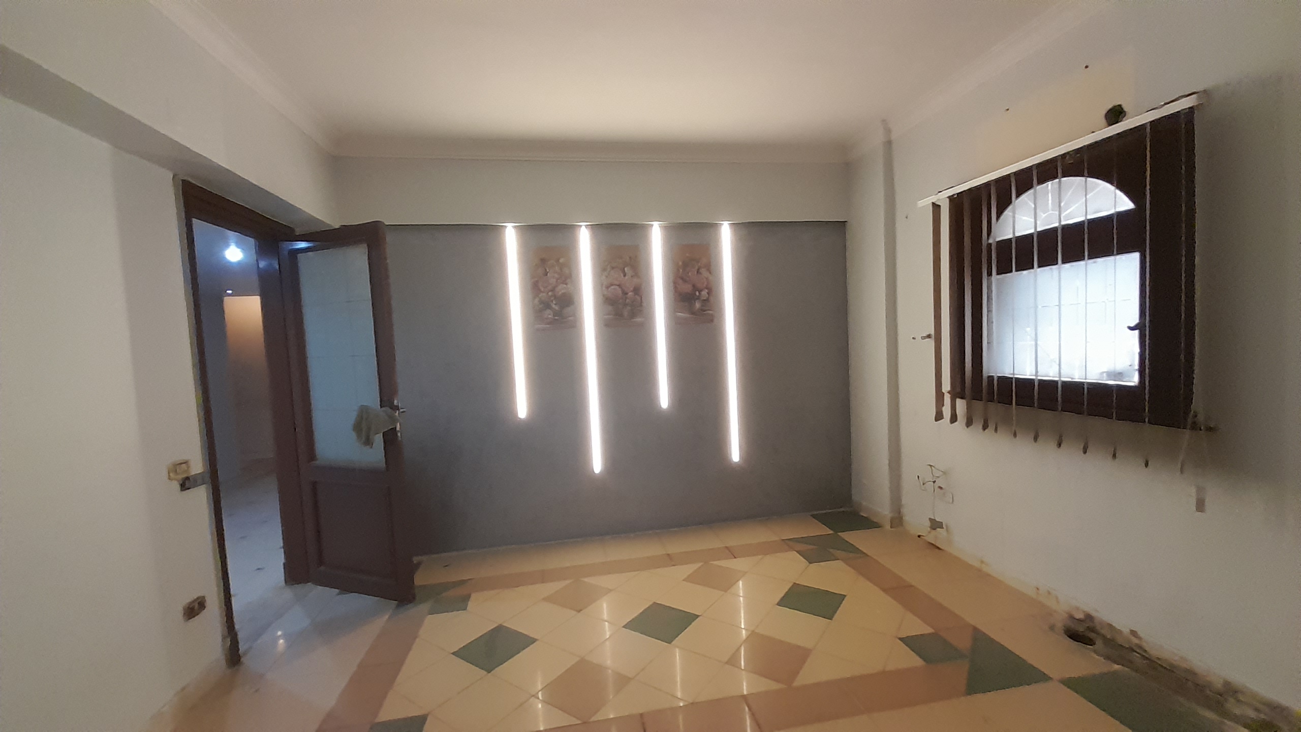 محل للبيع في المهندسين مربع نادى الصيد 200م سوبر لوكس .